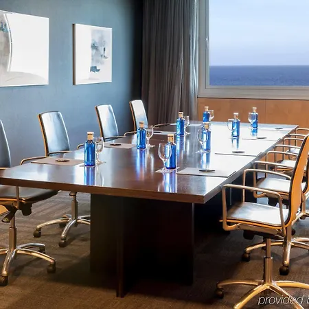 Hotel Leonardo Royal Forum 4*