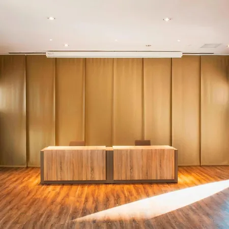 Ac Fórum By Marriott Hotel 4*