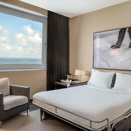 Hotel Ac Fórum By Marriott 4*