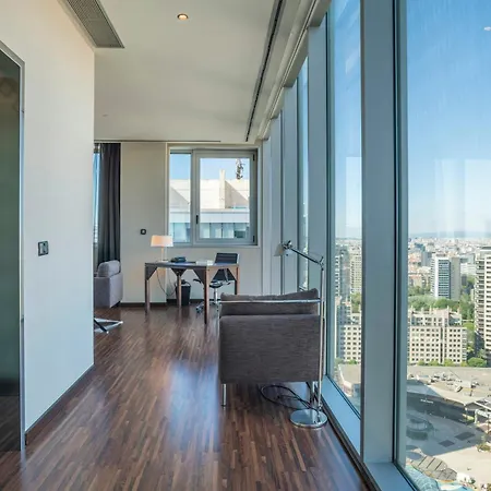 Leonardo Royal Forum Szálloda 4*