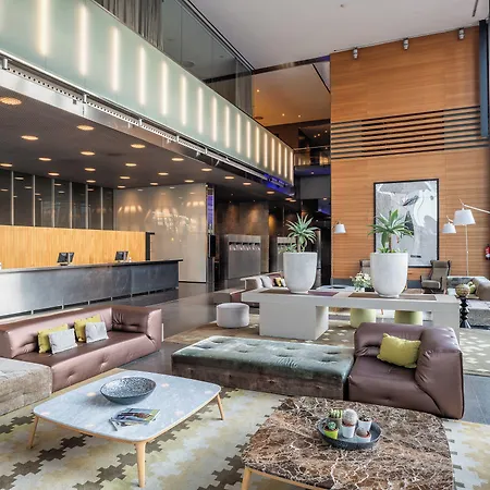 Leonardo Royal Forum Hotel 4*