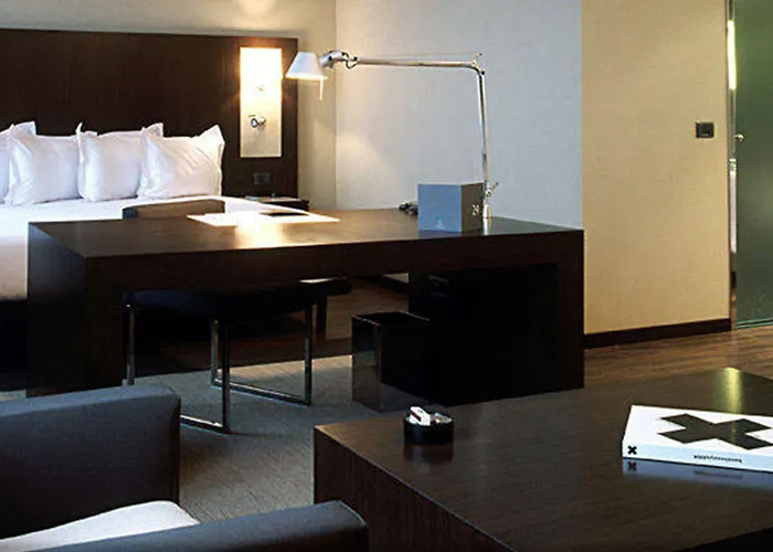 Leonardo Royal Forum 4*