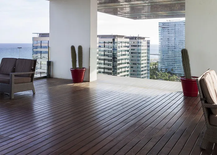 Leonardo Royal Forum Hotel 4*