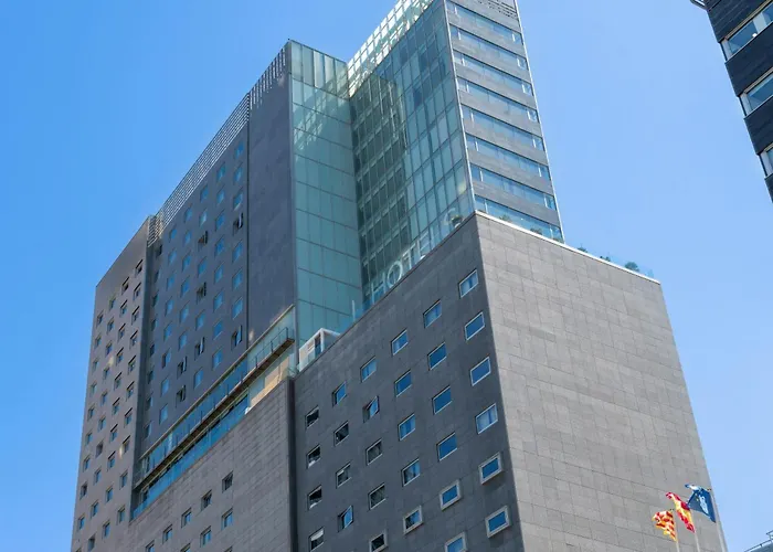 Leonardo Royal Forum 4*