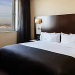 Leonardo Royal Forum 호텔 4*