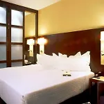 Leonardo Royal Forum Hotel 4*