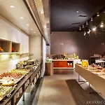 호텔 Leonardo Royal Forum 4*