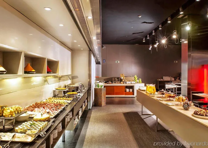 Hotel Leonardo Royal Forum 4*