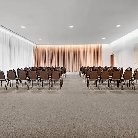 Ac Forum By Marriott Hotell 4*